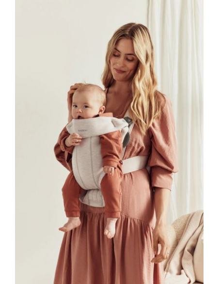 MOCHILA PORTA BEBÉ MINI BEIGE CLARO BABYBJÖRN